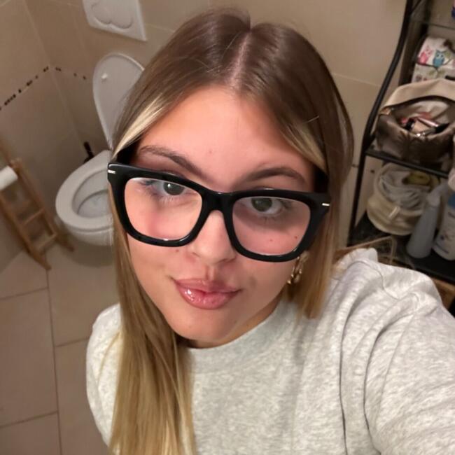 Babysitter in Cascina: Giada