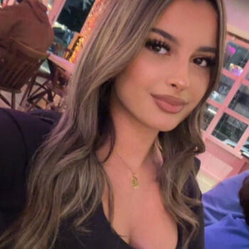 Babysitter Canohès: Ines