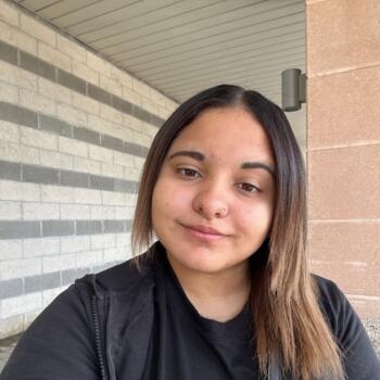 Babysitter in La Spezia: Gisel