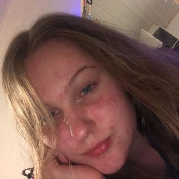 Barnvakt i Hausjärvi: Heli