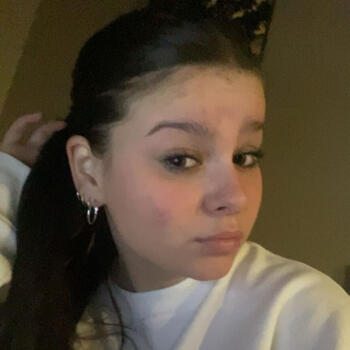 Babysitter in Ngatea: Lucy Busch