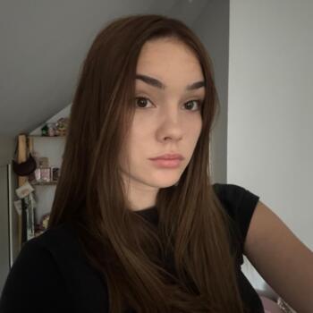 Babysitter Gyömrő: Vivien
