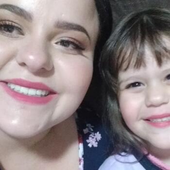 Trabajo de niñera en Toledo: trabajo de niñera Dhieni