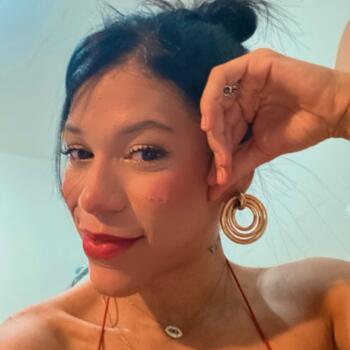 Babá Salvador: Jade Gonzaga