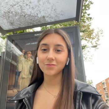 Babysitter Madrid: Ana