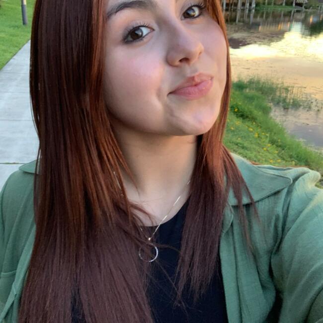 Babysitter in Coral Springs: Sofia