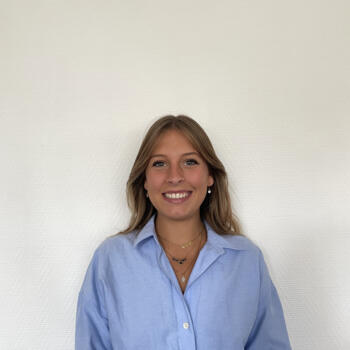 Babysitter in Ixelles-Elsene: Lou