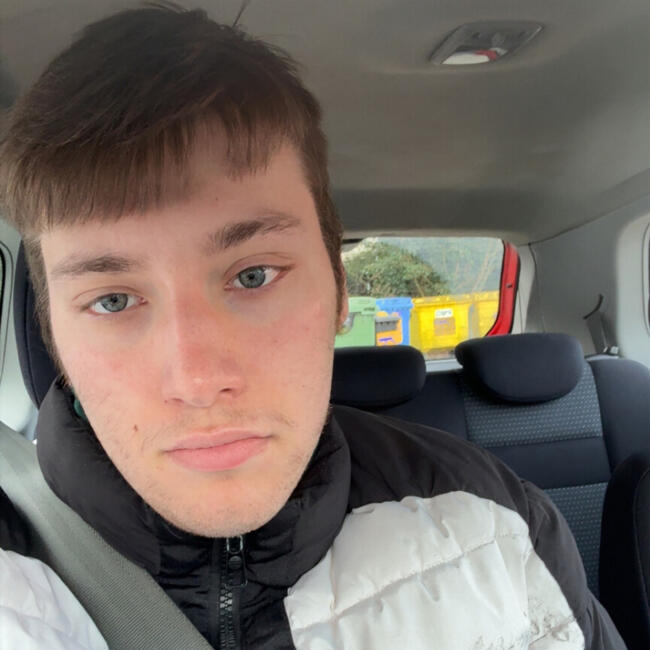 Babysitter in Genk: Jordy