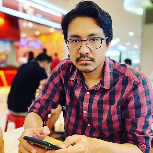 Babysitting job in Batu Caves: Ghard