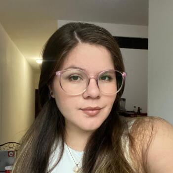 Babysitter Heredia: Maryely