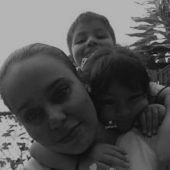Babysitter in Alajuela: Diana