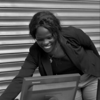 Babysitter in Doha: Niraj