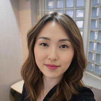 Babysitter in Hong Kong: Nadia