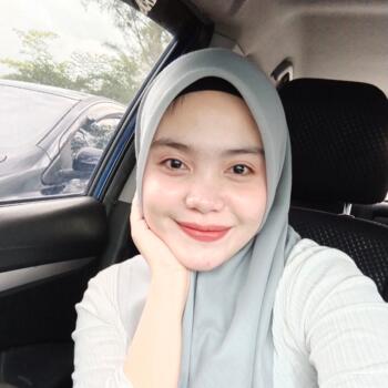 Pengasuh di Balik Pulau: Ayda
