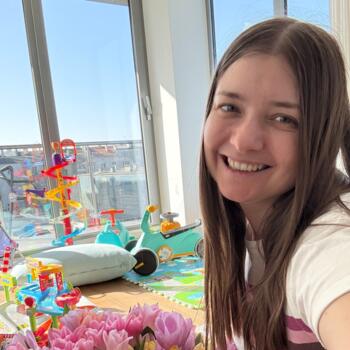 Δουλειά για babysitter στην περιοχή Κρακοβία: δουλειά φύλαξης παιδιών Iryna