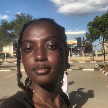 Babysitter Nairobi: Vanessa Wanjiku