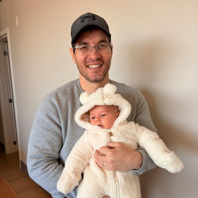 Emprego de babá em Itajaí: Renato