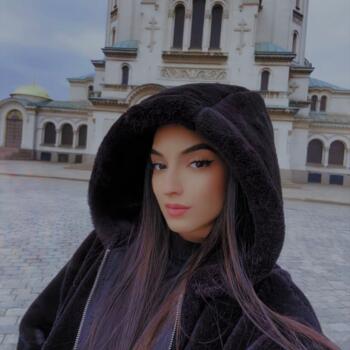 Babysitter in Caivano: Francesca