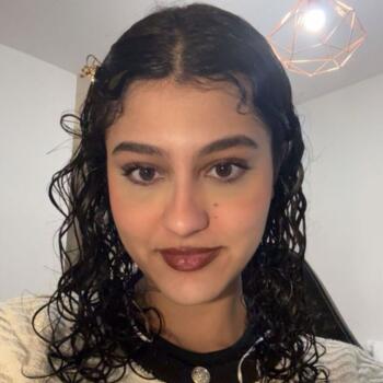 Babysitter Loos: Yasmine