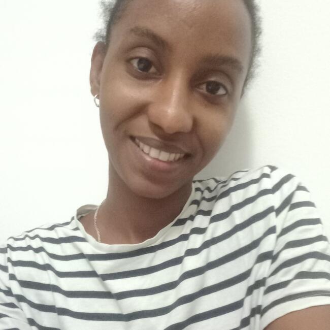 Babysitter em Lisboa: Neidy