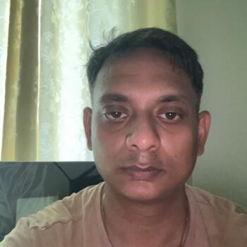 Nanny job in Greater Noida: babysitting job Anusheel