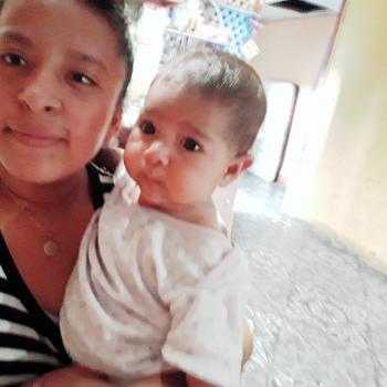 Niñera Guadalupe: Fhathyma
