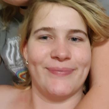 Babysitter in Brisbane: Deanne