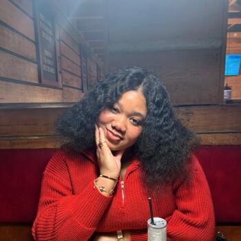 Babysitter in Edmonton: Nessa