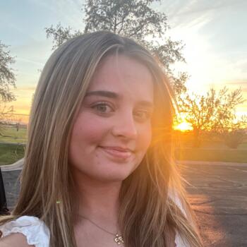Babysitter in Kaysville: Aliza