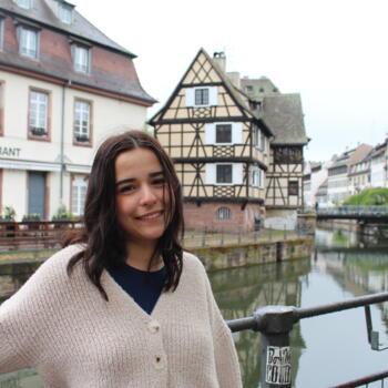 Baby-sitter Auriol: Angelique