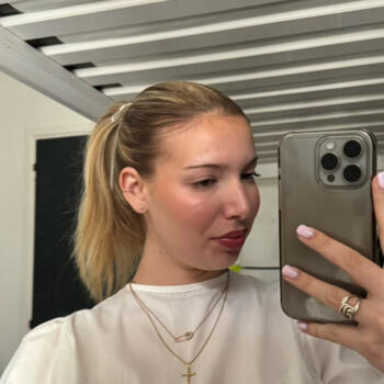 Babysitter in Aix-en-Provence: Zoe