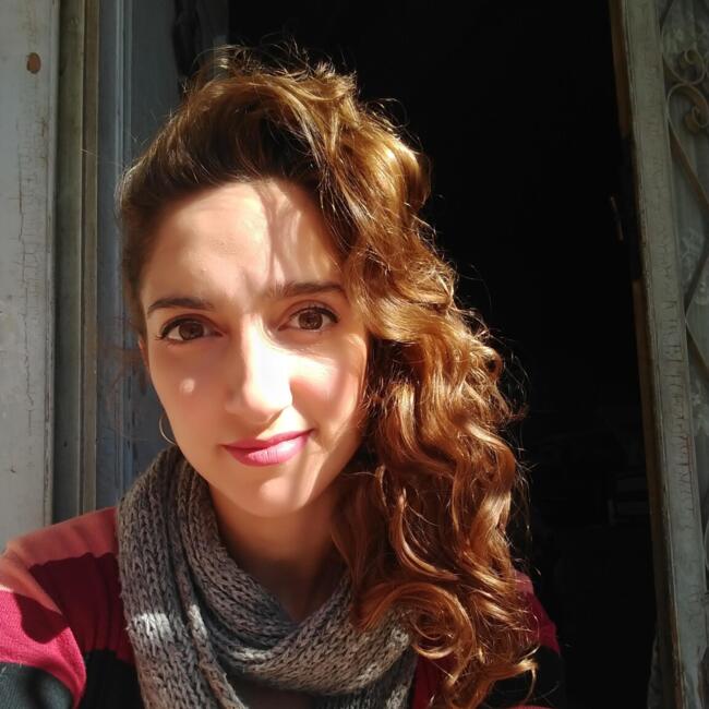 Babysitter in Alicante: Giovanna Abril