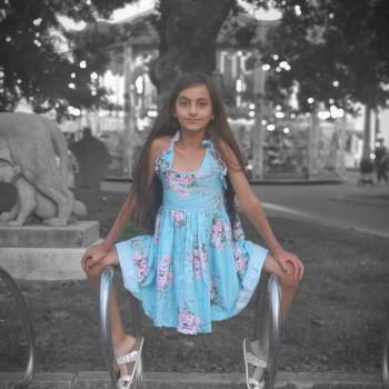 Babysitter Jobs in Bern: Babysitter Job Salma