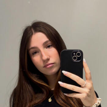 Canguro en Denia: Elsa