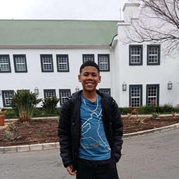 Babysitter in Cape Town: Adam