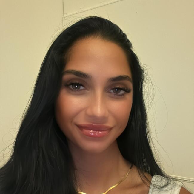 Babysitter in Edgware: Alaa