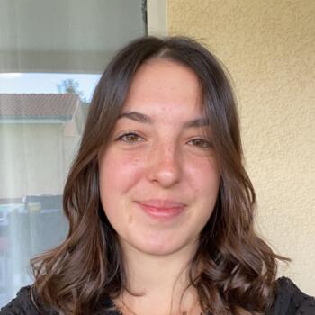 Babysitter in Villeurbanne: Cassandre
