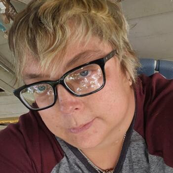 Nanny in Struthers: Sarah