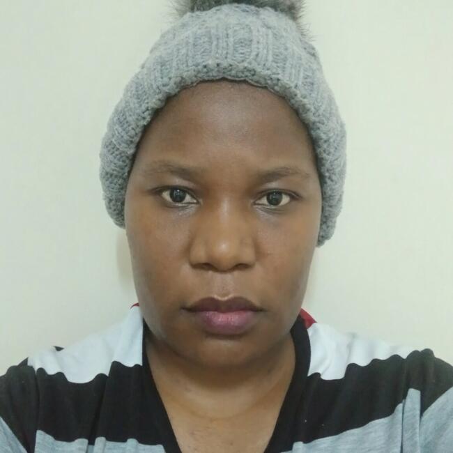 جليسة أطفال في دبي: FLORENCE