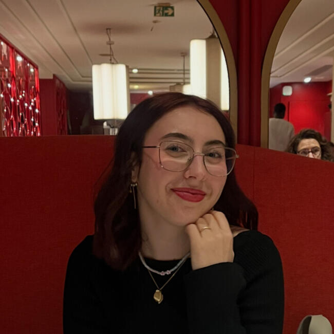 Babysitter in Nice: Amandine