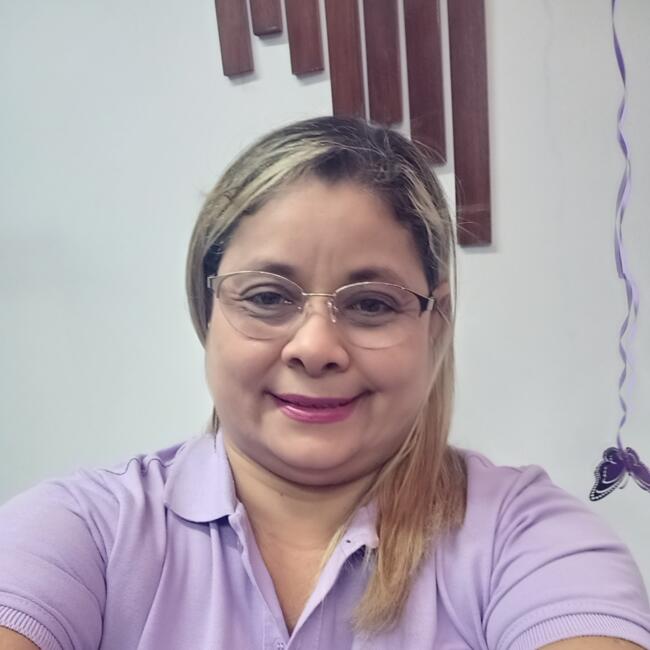 Baby-sitter in Santa Marta: Vivianet