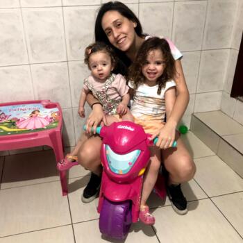 Babysitter in Guarulhos: Juliana