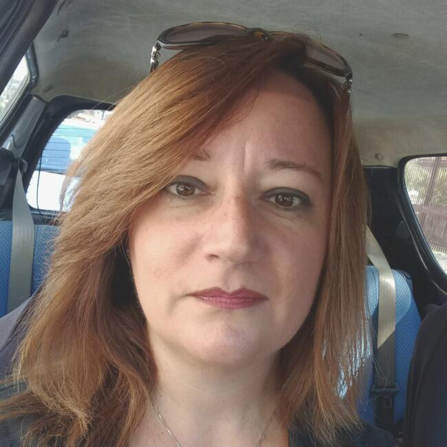 Babysitter a Foggia: Luigia