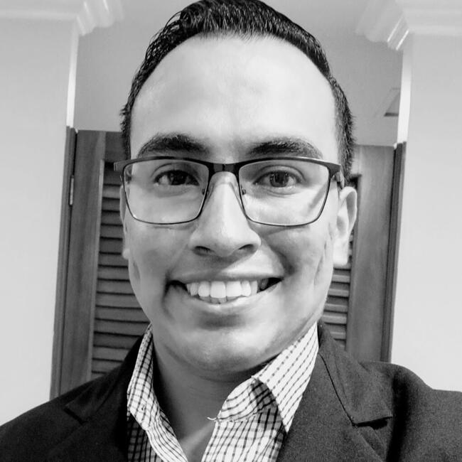 Trabajo para niñera en San Salvador: Carlos