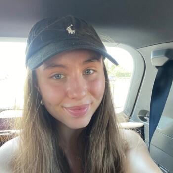 Babysitter in Besançon: Ninon