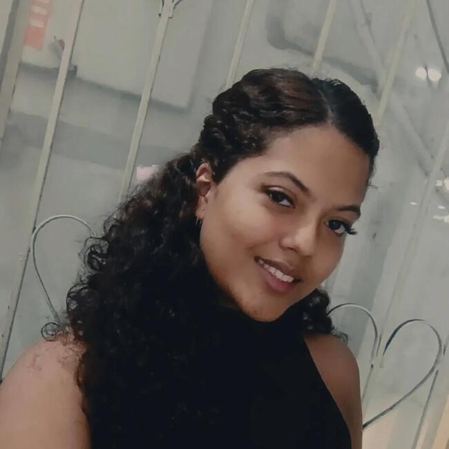 Babá em Resende: Saraliny