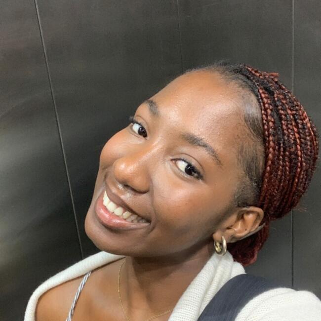 Babysitter in Port Elizabeth: Ayabukwa Mhlaba