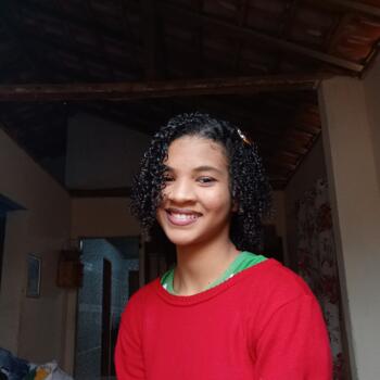 Babá em Boa Esperança (Espírito Santo): Stela