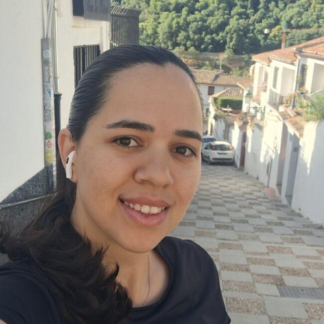 Canguro en Granada: Eduarda