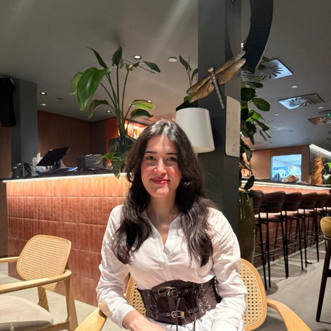 Babysitter in Debrecen: Asmar